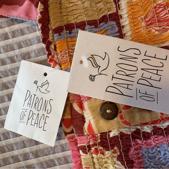 Patrons of Peace Ocean Beach Print Smocked Crop Top Size S Ruffled Hem NWT - Picture 9 of 13